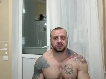 Chaturbate Free Porn Cam of ironhulk22