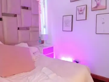 Chaturbate Watch Live Sex Cams of mariana__thompson