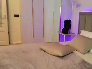 Chaturbate Live Porn of trophy_x_wife