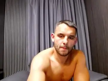 Chaturbate Live Sex Cam of antoniovalentinidiamond