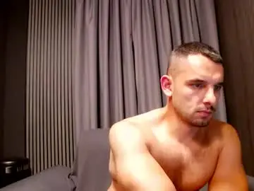 Chaturbate Adult Video Chat of antoniovalentinidiamond