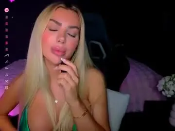 Chaturbate Nude Webcam of ayla_demir