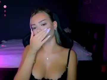 Chaturbate Free Porn Cam of ayla_demir