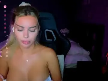 Chaturbate Live Sex of ayla_demir