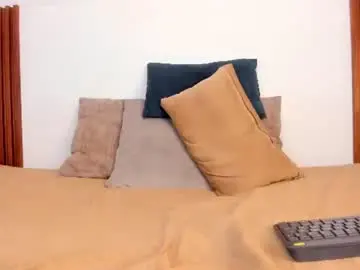 Chaturbate Live Sex Cam of zander_2120