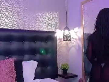 Chaturbate Live Sex Cam of naiaramasson_