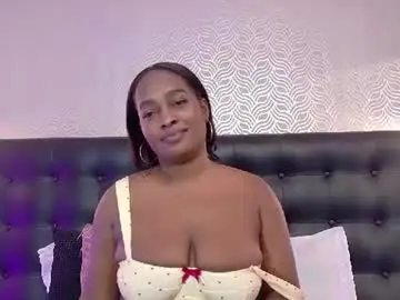 Chaturbate Sex Chat of naiaramasson_