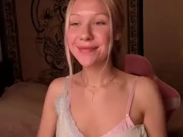 Chaturbate Live Sex Cam of pureeangel