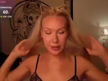 Chaturbate Live Porn of pureeangel