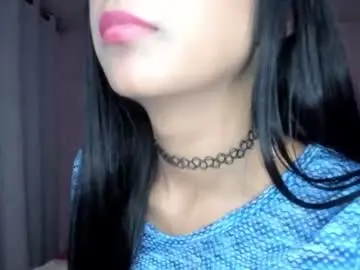 Chaturbate Free Live Porn of zoey_babyqueen19