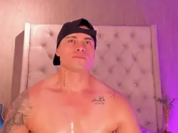 Chaturbate Live Sex Cam of connorsmith_26