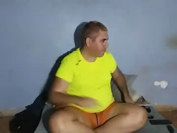 Chaturbate Live Sex Cam of gorak32