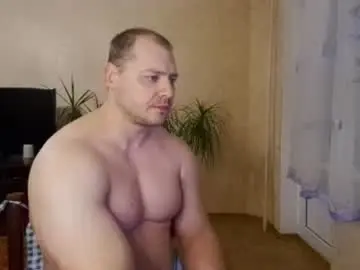 Chaturbate Live Sex Cam of massiveman295139