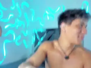 Chaturbate Adult Webcam of robertmiller21