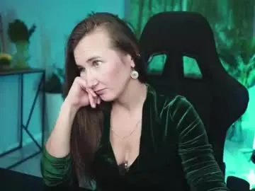 Chaturbate Free Live Porn of golden_dragones