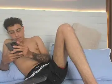 Chaturbate Free Live Porn of lois_stone