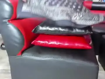 Chaturbate Live Porn of blow2job_lat