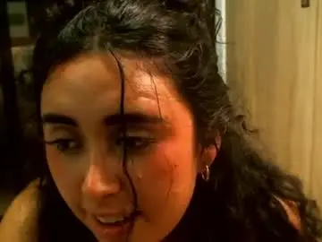 Chaturbate Live Sex Cam of isaxcurves
