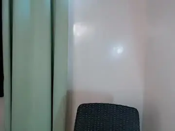 Chaturbate Live Sex Cam of urasian_kiesha