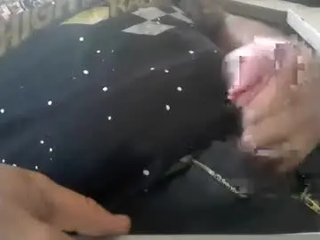 Chaturbate Free Porn Cam of deepstrokes25