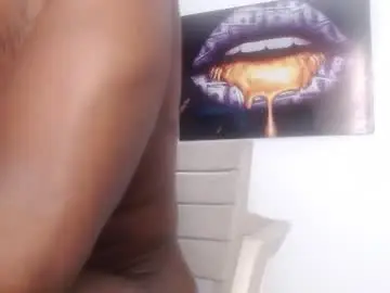 Chaturbate Sex Cam of drake_brown_23