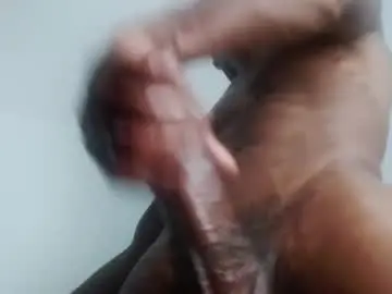 Chaturbate Live Sex Cam of drake_brown_23