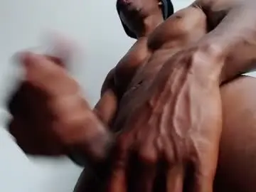 Chaturbate Live Sex of drake_brown_23