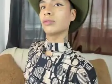 Chaturbate Live Sex of exotic_april