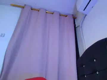 Chaturbate Live Porn of mia_depp