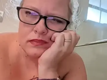 Chaturbate Live Sex Cam of odinskitty0826