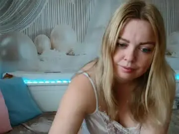 Chaturbate Live Sex Cam of neighbournicole