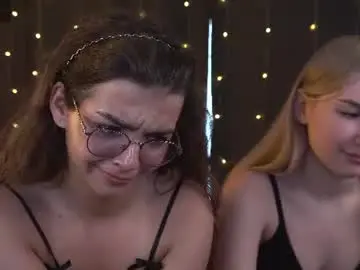 Chaturbate Live Sex Cam of huba_booba