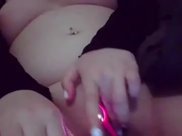 Chaturbate Live Sex Cam of makemewatch