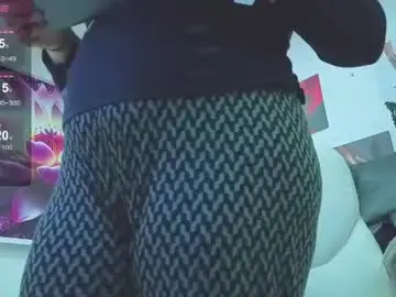Chaturbate Live Sex Cam of rini_bunny