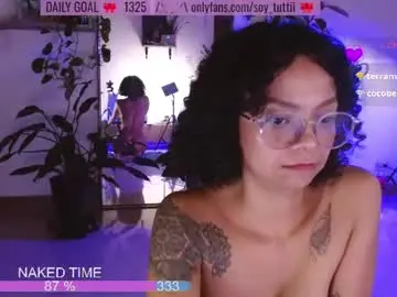 Chaturbate Live Porn of sweet_bluee