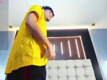 Chaturbate Watch Live Sex Cams of zack23__