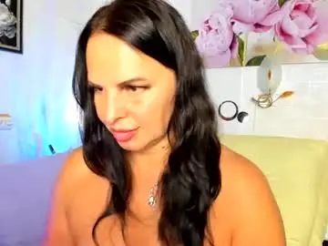 Chaturbate Watch Live Sex Cams of mila_2025