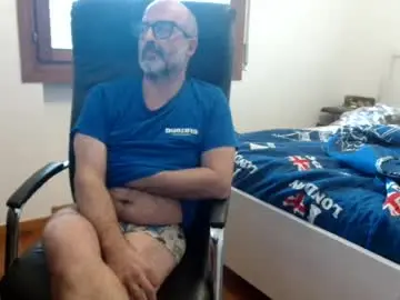 Chaturbate Adult Webcam of new_simi_74