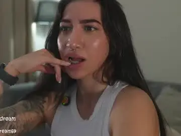 Chaturbate Adult Video Chat of pearly_dream