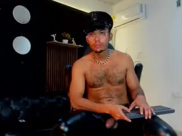 Chaturbate Free Live Porn of titobell10