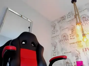 Chaturbate Best live sex cam show of alahiacruz1