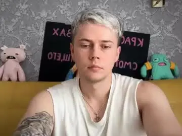 Chaturbate Adult Video Chat of danny_love01