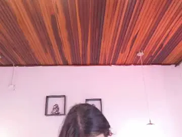 Chaturbate Live Sex Cam of katia_moree