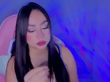 Chaturbate Live Sex Cam of lyavalmont