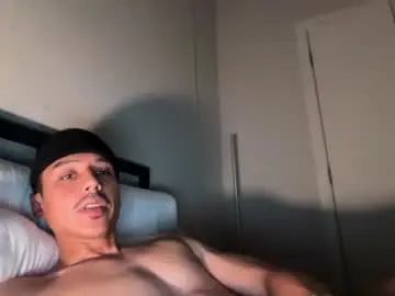 Chaturbate Free Live Porn of xmomentumx