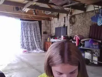 Chaturbate Free Live Porn of _hidden_frommymoom_