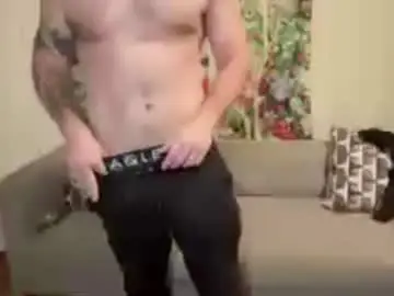 Chaturbate Adult Webcam of daddydaydrinkz