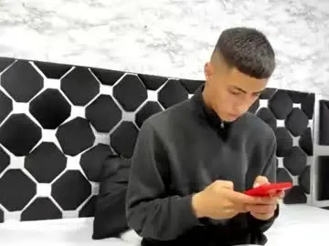 Chaturbate Adult Video Chat of mr_porn_9