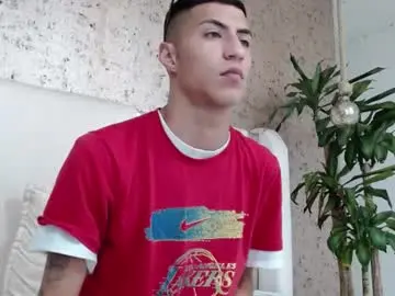 Chaturbate Nude Webcam of mr_porn_9
