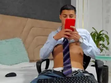 Chaturbate Adult Video Chat of mr_porn_9